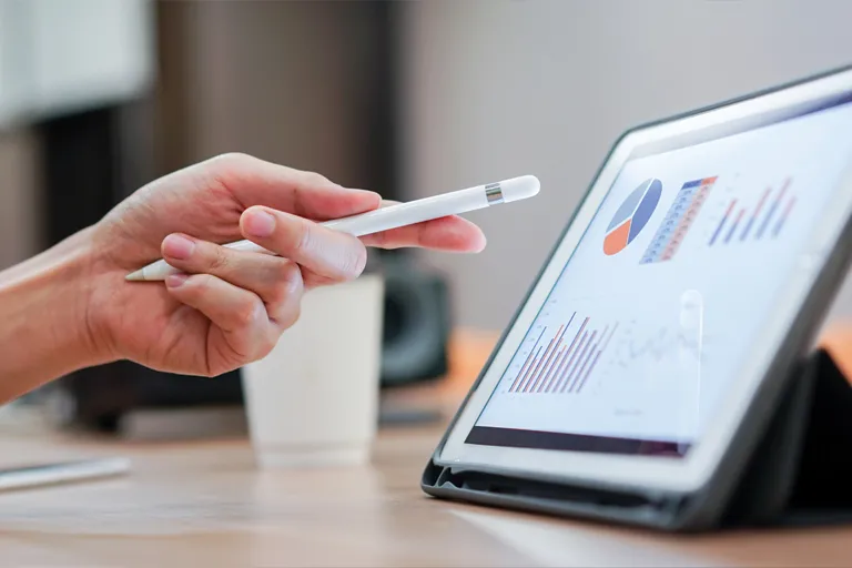 Powerful financial reporting solution  for manufacturing companies