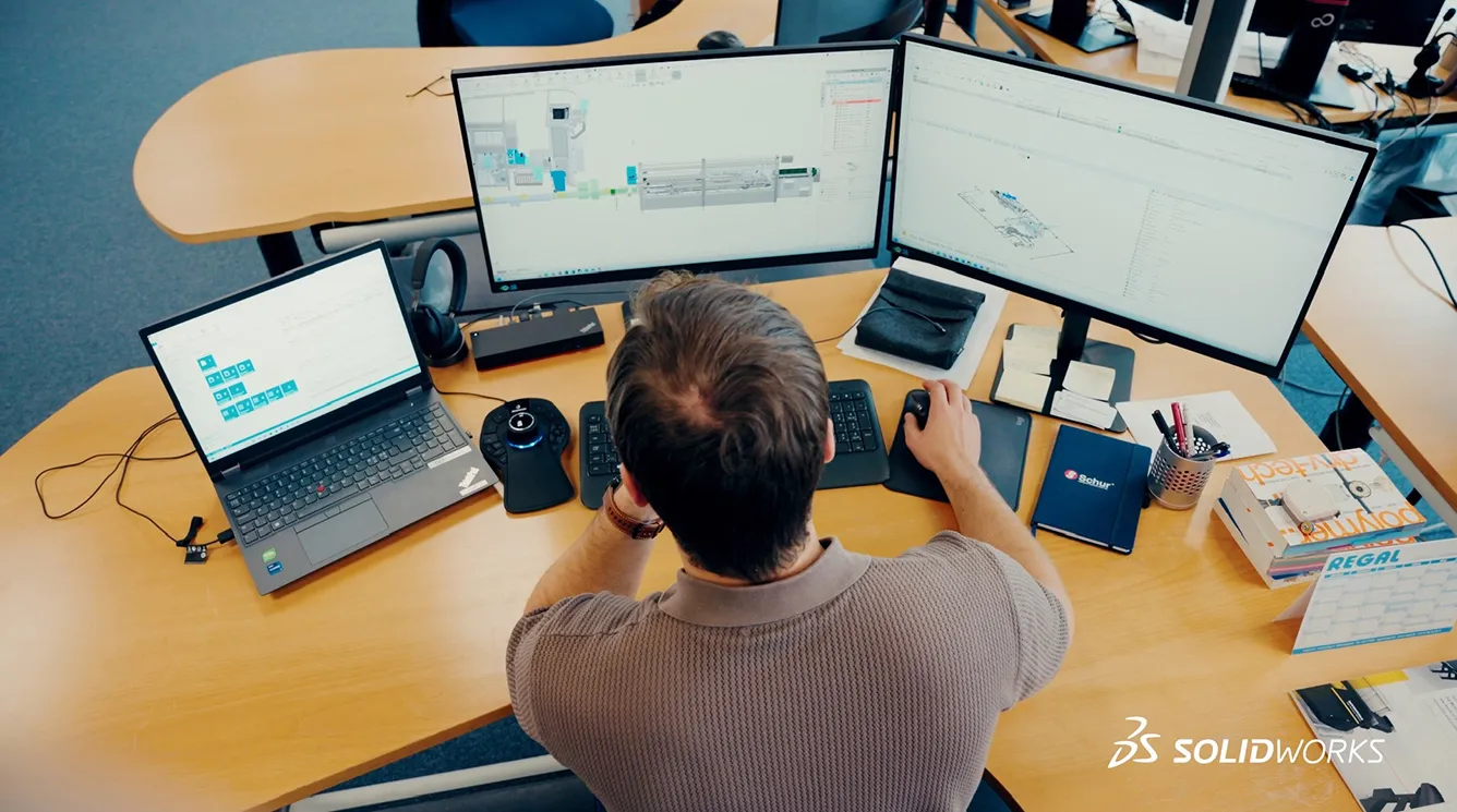 Schur engineer designing with SOLIDWORKS