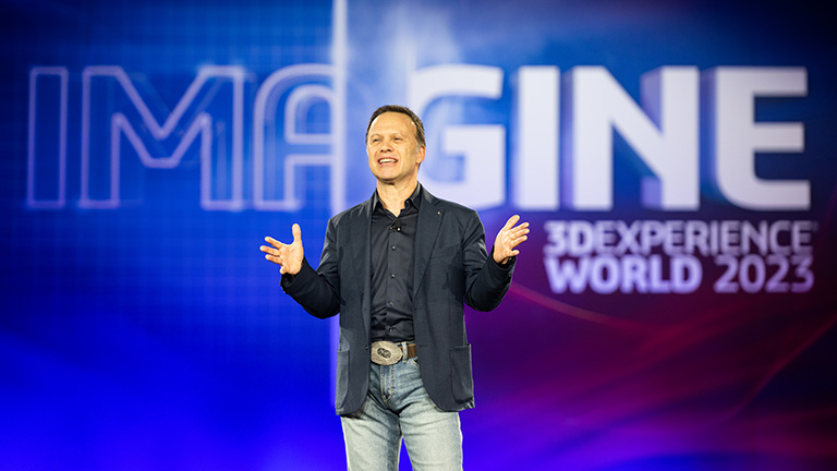 Redner – Gian Paolo Bassi, Executive Vice President, 3DEXPERIENCE Works