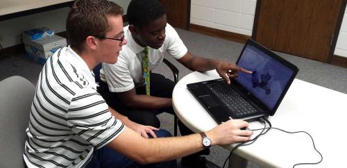 Aider les diplômés à trouver un poste d'ingénieur grâce à la licence SOLIDWORKS Education Edition