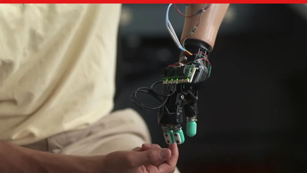 Born to Design: Tactile Sensors Mimic the Human Finger