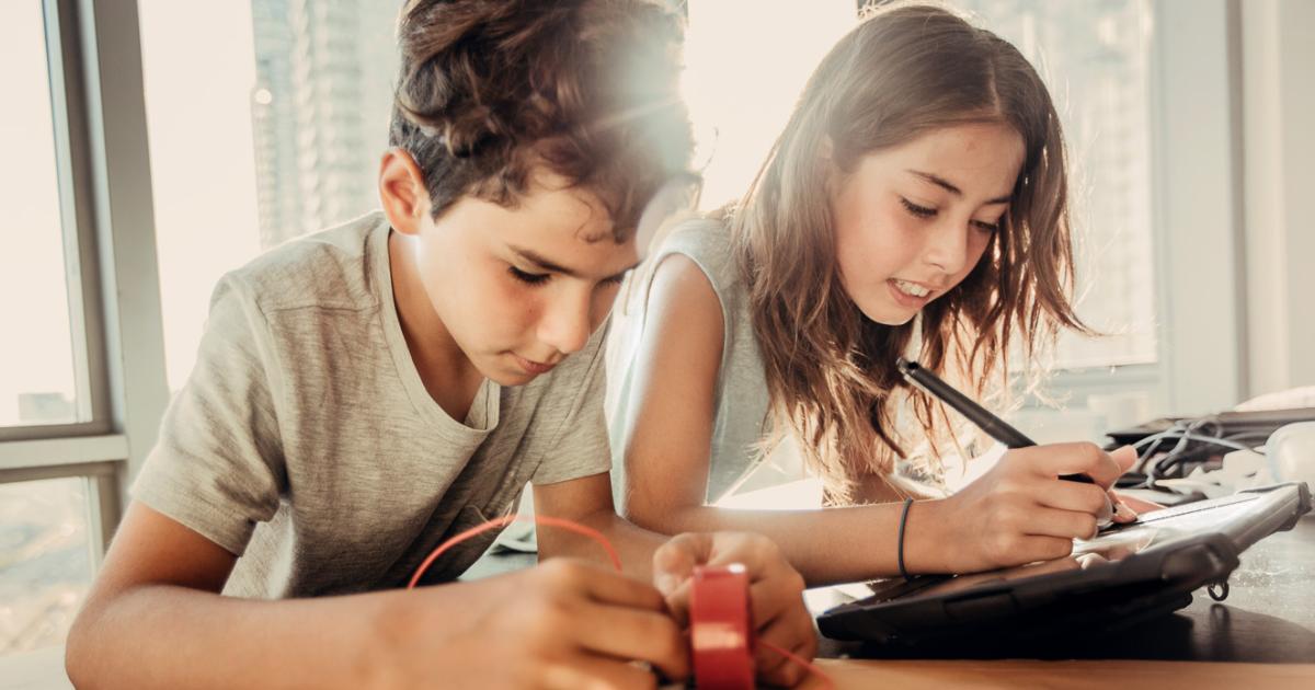 SOLIDWORKS Apps for Kids
