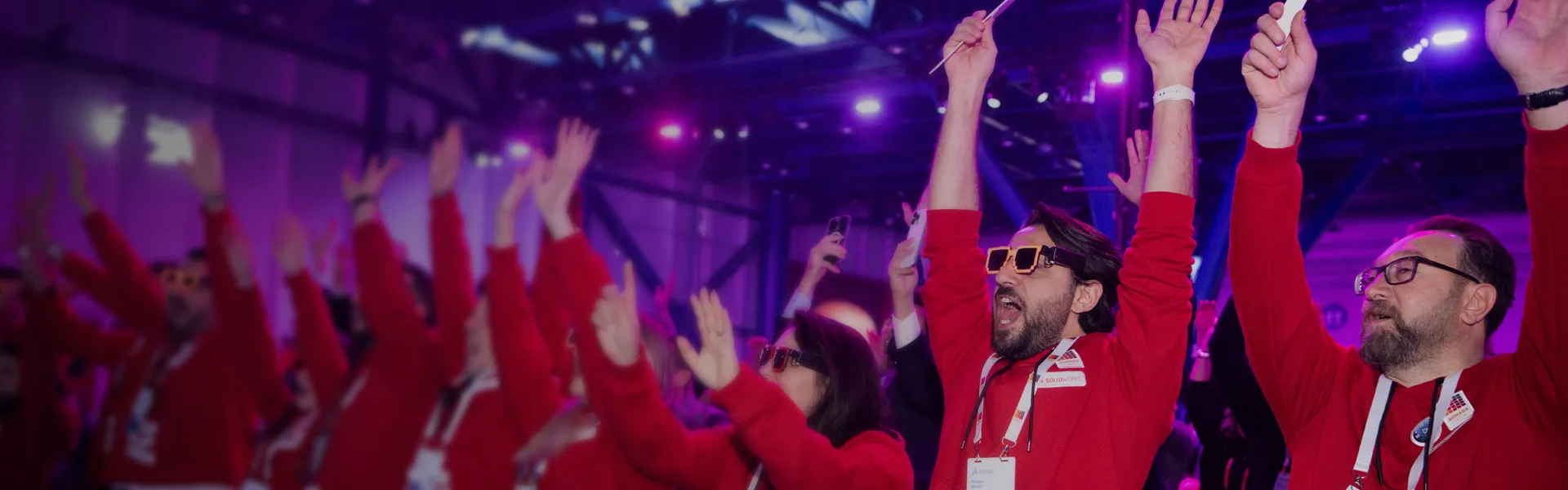3DEXPERIENCE World audience doing the wave
