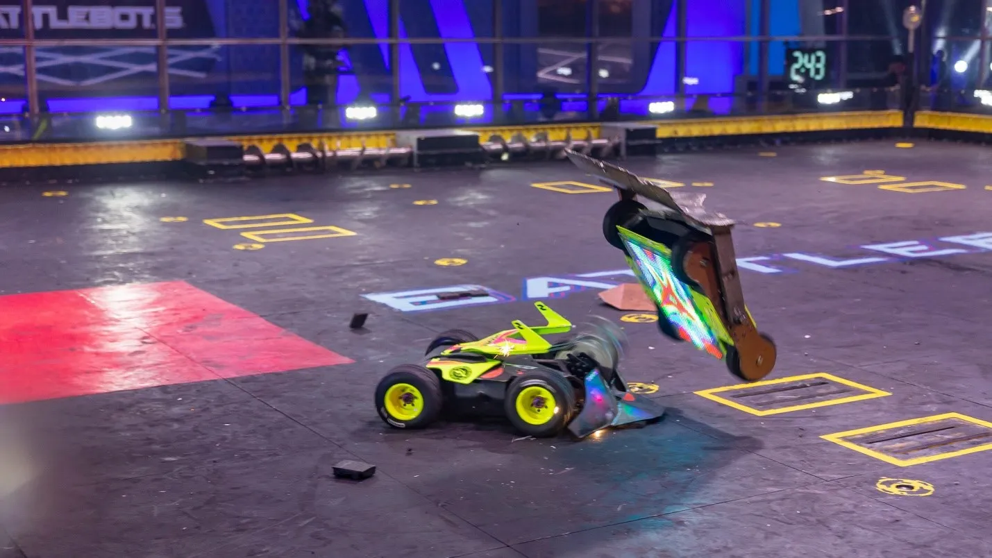 Team HyperShock Optimizes Robot Designs 