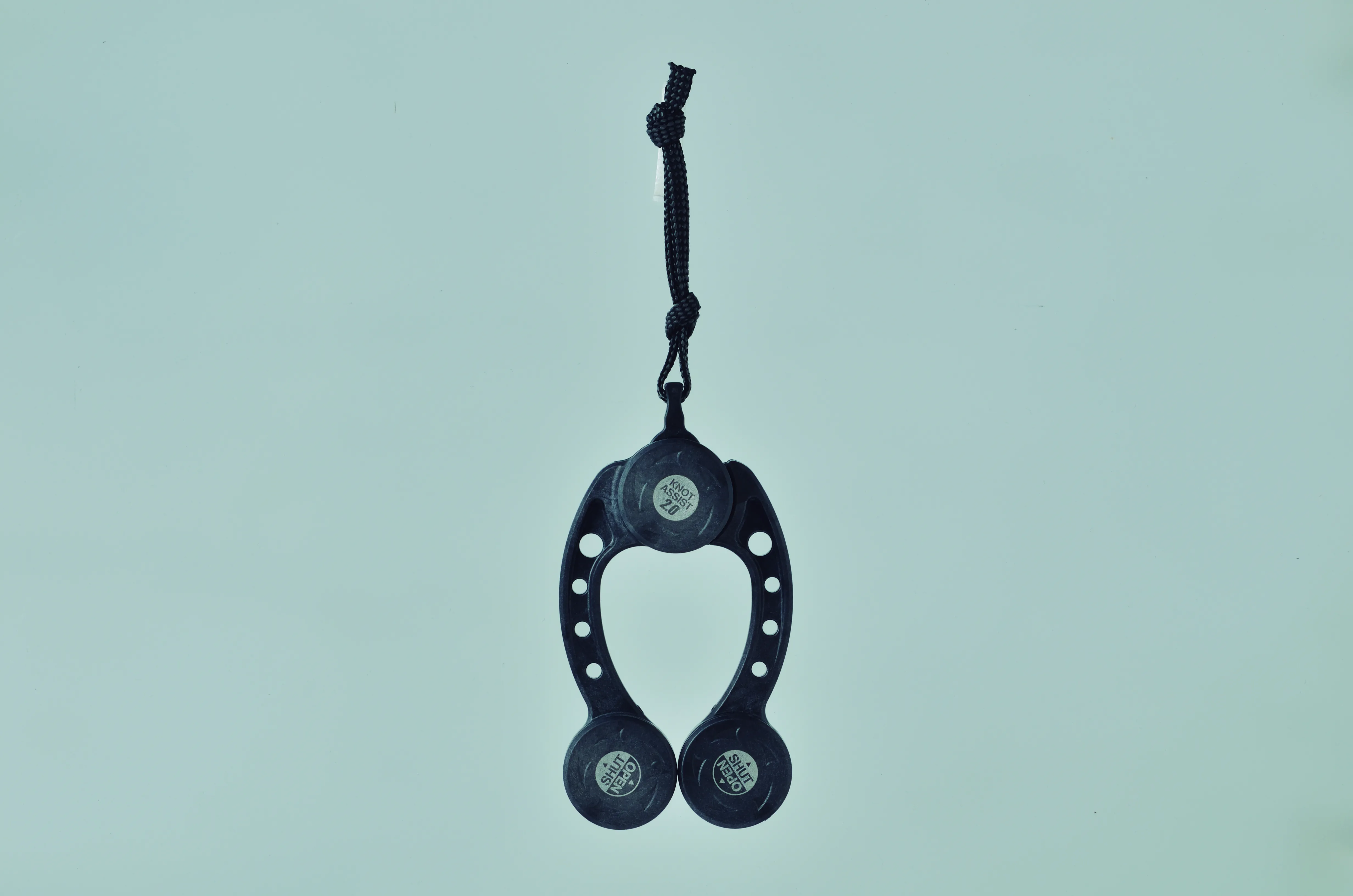 02_KnotAssist_close